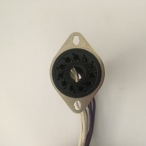 سوکت 11 پایه رله امرون مدل PL11 1